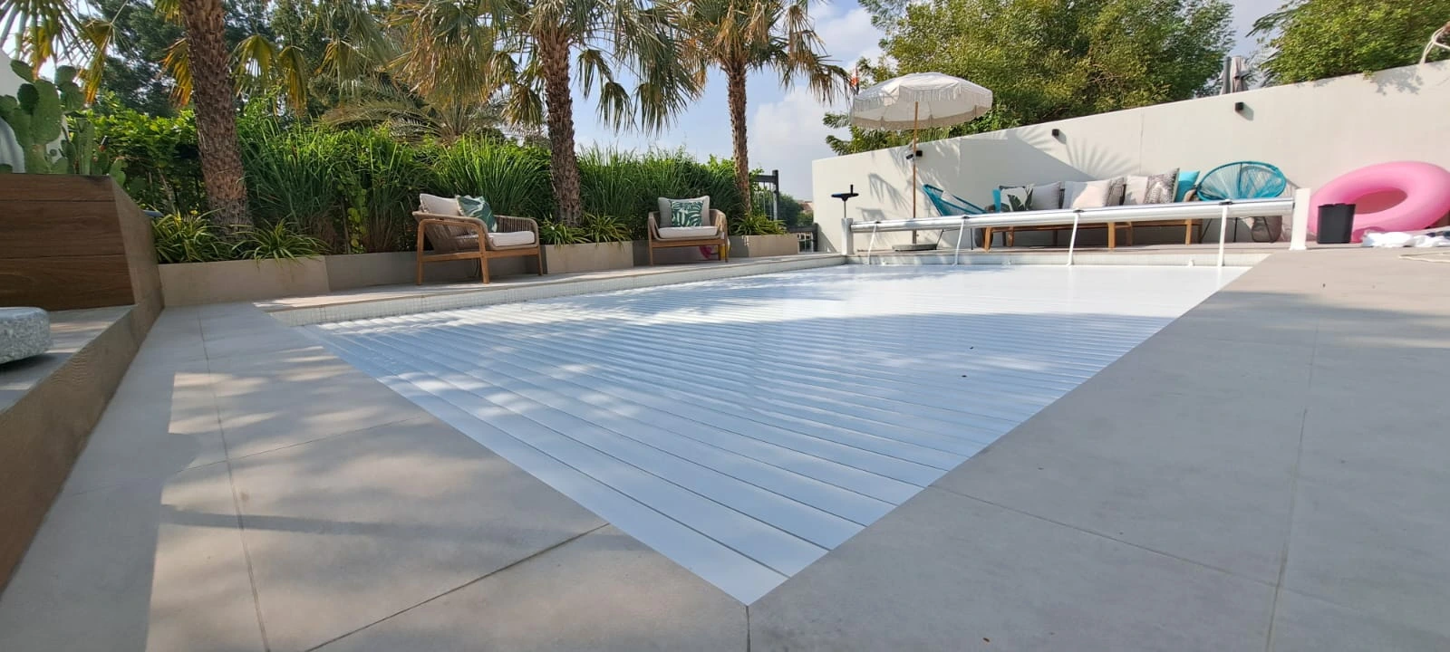 Durable and cost-effective manual pool cover MANU